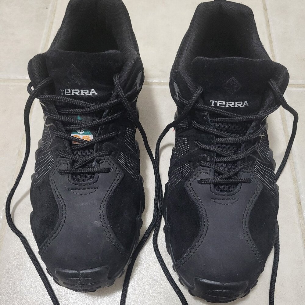 Men (7) / Women (8) Terra Spider X Low Steel-Toed Athletic Safety Work Shoe